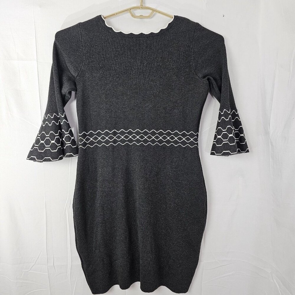 Roz & Ali Sweater Dress Womens XL Gray Bell Sleeve Scalloped Neck Knit Stretch - Picture 2 of 9